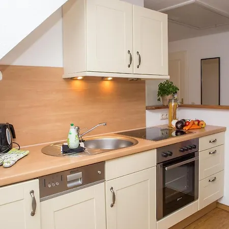 Apartman Haus Braatlun - 3 *
